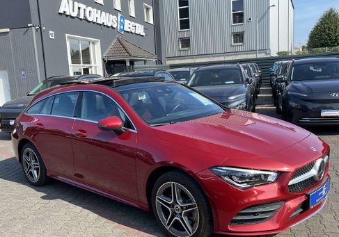 Mercedes-Benz CLA 250, 2022
