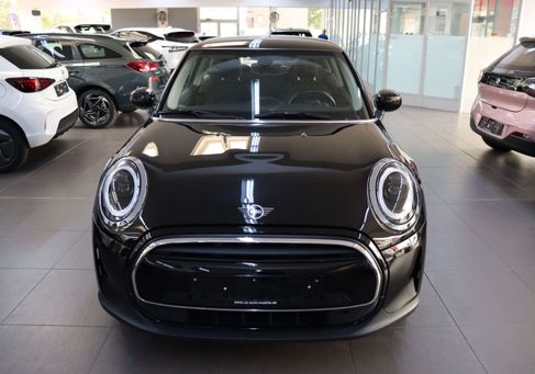 MINI ONE, 2021