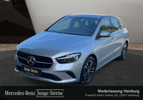 Mercedes-Benz B 180, 2026