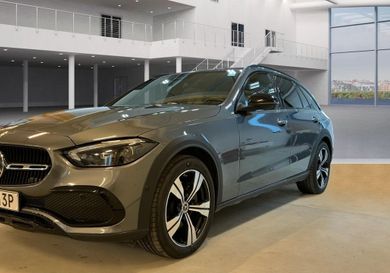Mercedes-Benz C 220, 2026