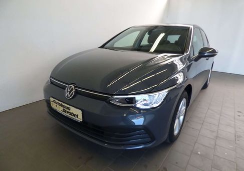 Volkswagen Golf, 2022