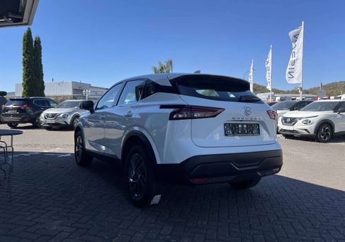 Nissan Qashqai, 2022 3