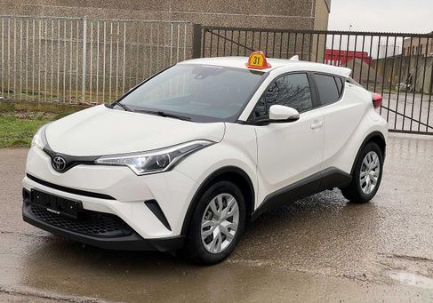 Toyota C-HR, 2018