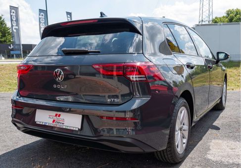 Volkswagen Golf, 2022 3