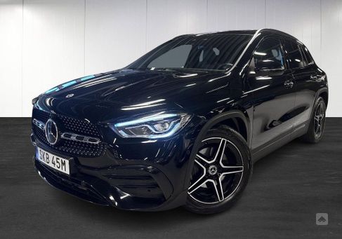 Mercedes-Benz GLA 180, 2022