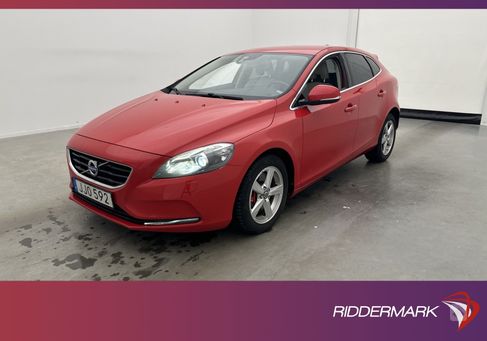 Volvo V40, 2015