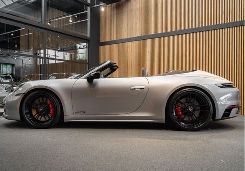 Porsche 992, 2022 3