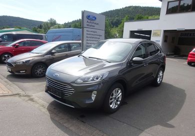 Ford Kuga, 2020