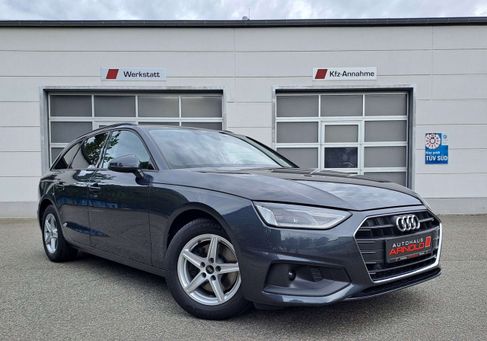 Audi A4, 2022