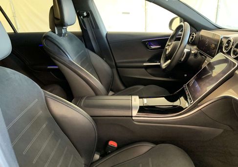 Mercedes-Benz C 300, 2023 3