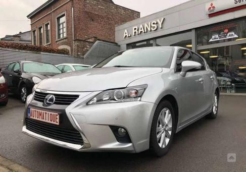 Lexus CT, 2016