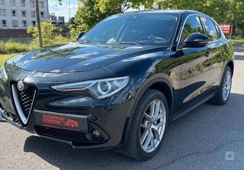 Alfa Romeo Stelvio, 2017