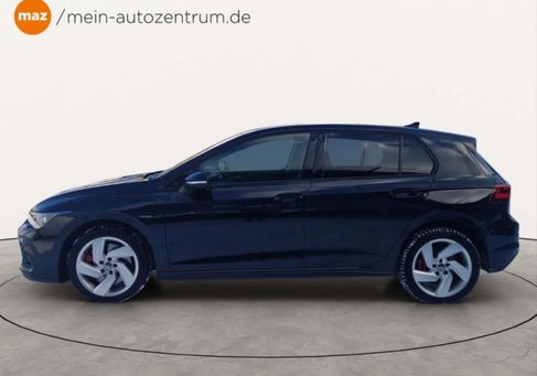 Volkswagen Golf, 2021 3