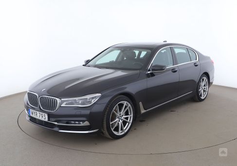 BMW 730, 2016
