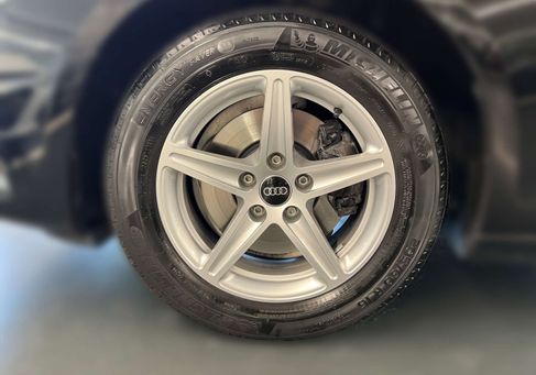 Audi A4, 2023