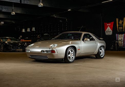 Porsche 928, 1992