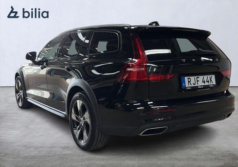 Volvo V60 Cross Country, 2020