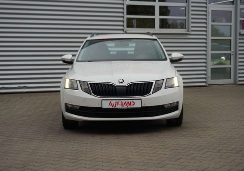 Skoda Octavia, 2019 3