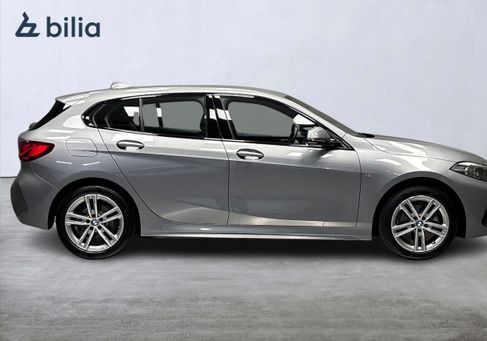 BMW 118, 2023 2