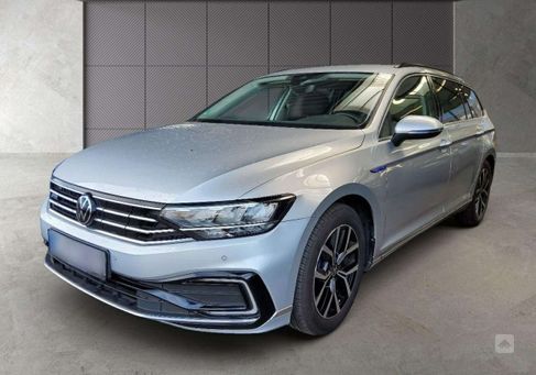 Volkswagen Passat Variant, 2020