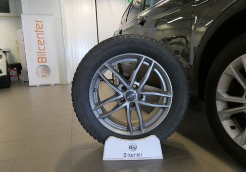 Ford Kuga, 2019