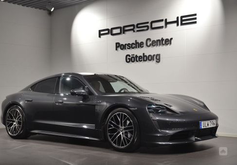 Porsche Taycan, 2020