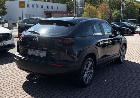 Mazda MX-30, 2024 3