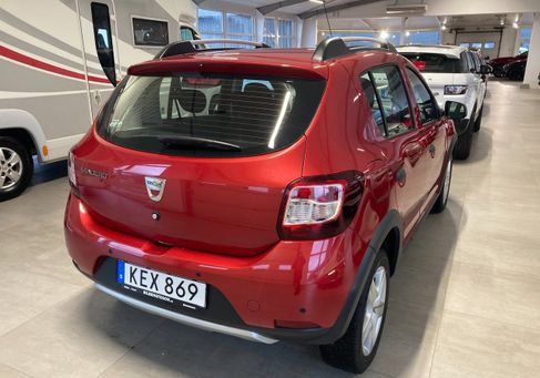 Dacia Sandero Stepway, 2016