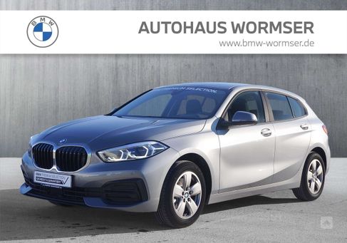 BMW 118, 2023