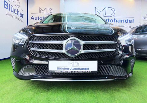 Mercedes-Benz B 180, 2021