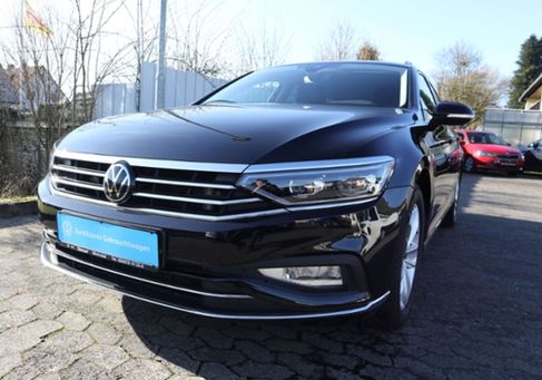 Volkswagen Passat Variant, 2023 3