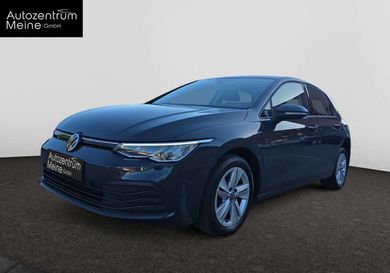 Volkswagen Golf, 2022