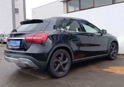 Mercedes-Benz GLA 180, 2017
