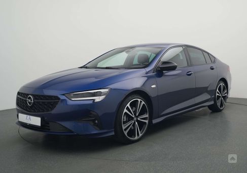 Opel Insignia, 2022