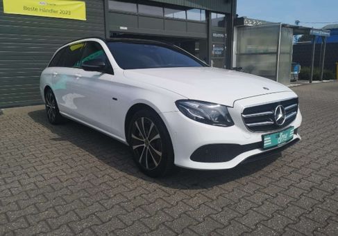 Mercedes-Benz E 300, 2019 3