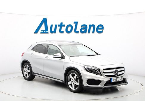 Mercedes-Benz GLA 220, 2015