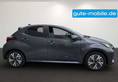 Toyota Yaris, 2024