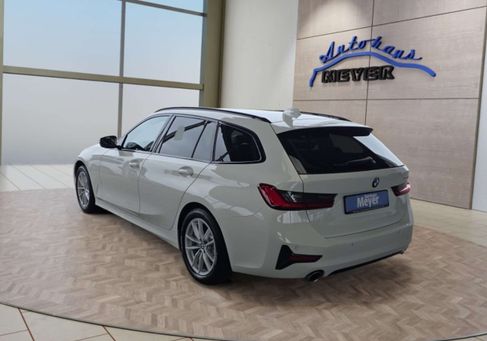BMW 330, 2020