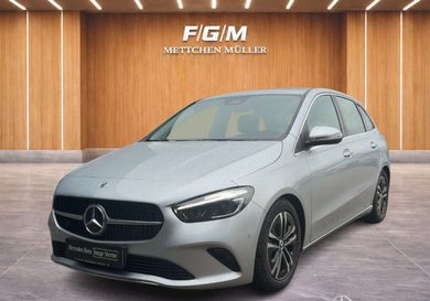 Mercedes-Benz B 180, 2025