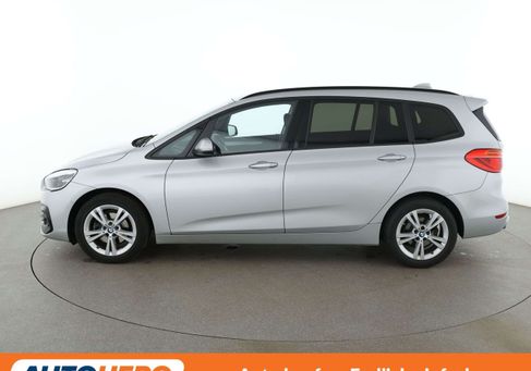 BMW 216, 2020