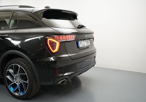 Lynk &amp; Co 01, 2021 3