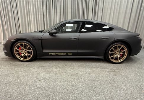 Porsche Taycan, 2025