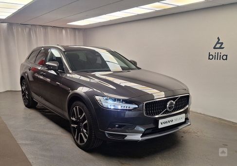 Volvo V90 Cross Country, 2023