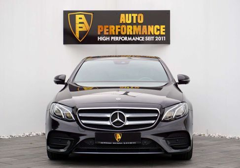 Mercedes-Benz E 220, 2018 3