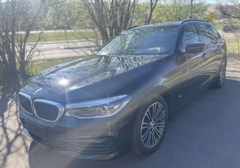 BMW 520, 2019