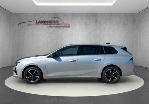 Opel Astra, 2024