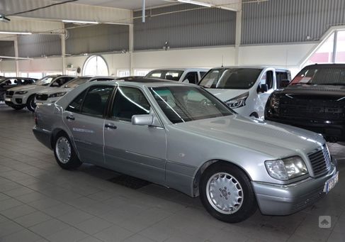 Mercedes-Benz S 320, 1996