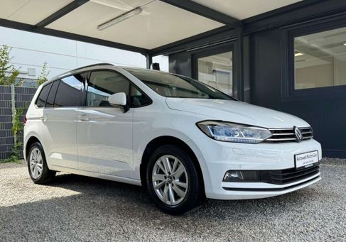 Volkswagen Touran, 2023 2