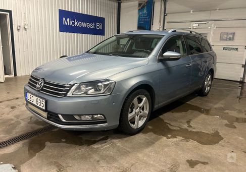 Volkswagen Passat Variant, 2012