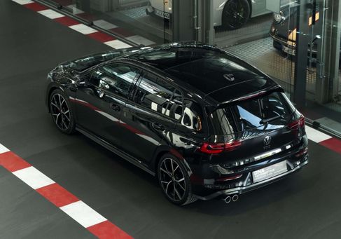 Volkswagen Golf, 2023 2